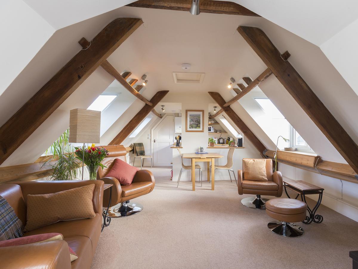 Villa The Leat At Wynyard Mill Malmesbury Esterno foto